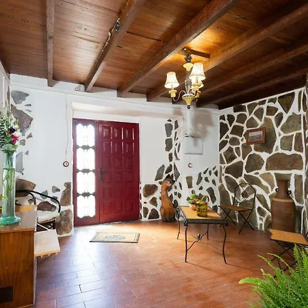 Canarian House With Views And Pool Дом отдыха *